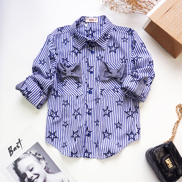 [🛒🇻🇳]Sơ mi dài BG túi nơ AG022 – Sọc xanh – B2KID , SKU – AG022R81156-SX – b2kid.com 🇻🇳🛒Top1Shop🛒 🇻🇳Top1Vietnam🇻🇳 🛍🛒🇻🇳