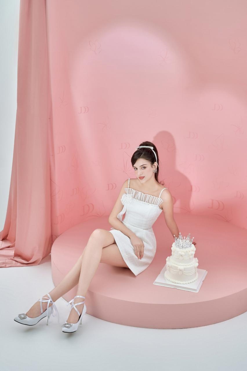 COUP DE FOUDRE - FESTIVE COLLECTION'23