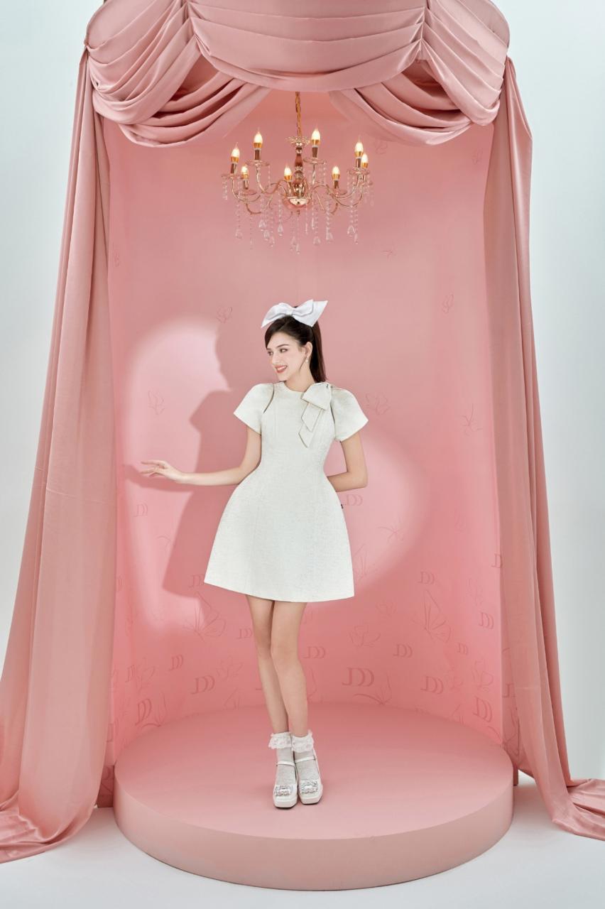 COUP DE FOUDRE - FESTIVE COLLECTION'23