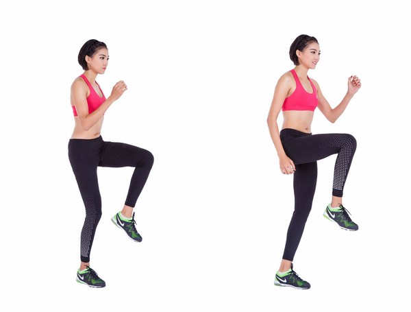 Jumping Jacks nâng cao đùi yêu cầu sự kết hợp nhuần nhuyễn giữa tay và chân