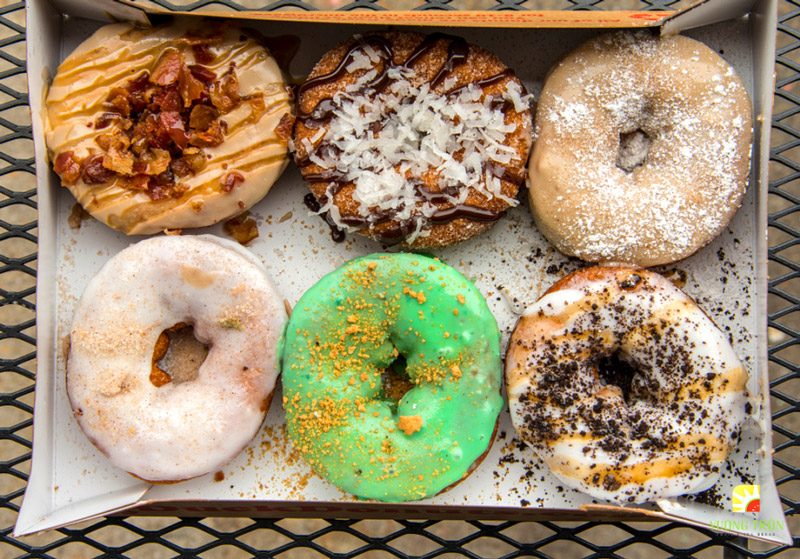 Bánh Donut