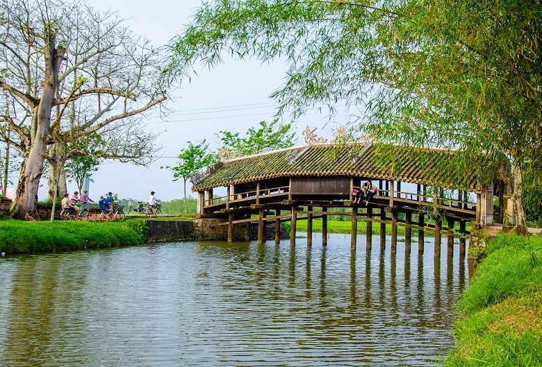 Kinh nghiệm du lịch Huế, địa điểm du lịch Huế, cầu Ngói Thanh Toàn