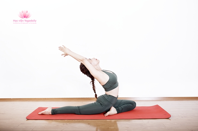 tập yoga tại nhà