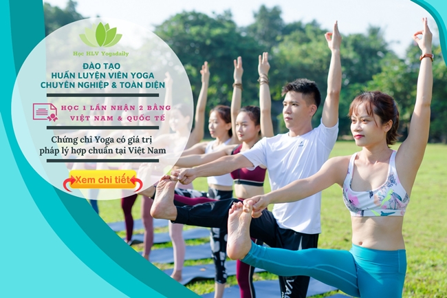 học huấn luyện viên yoga