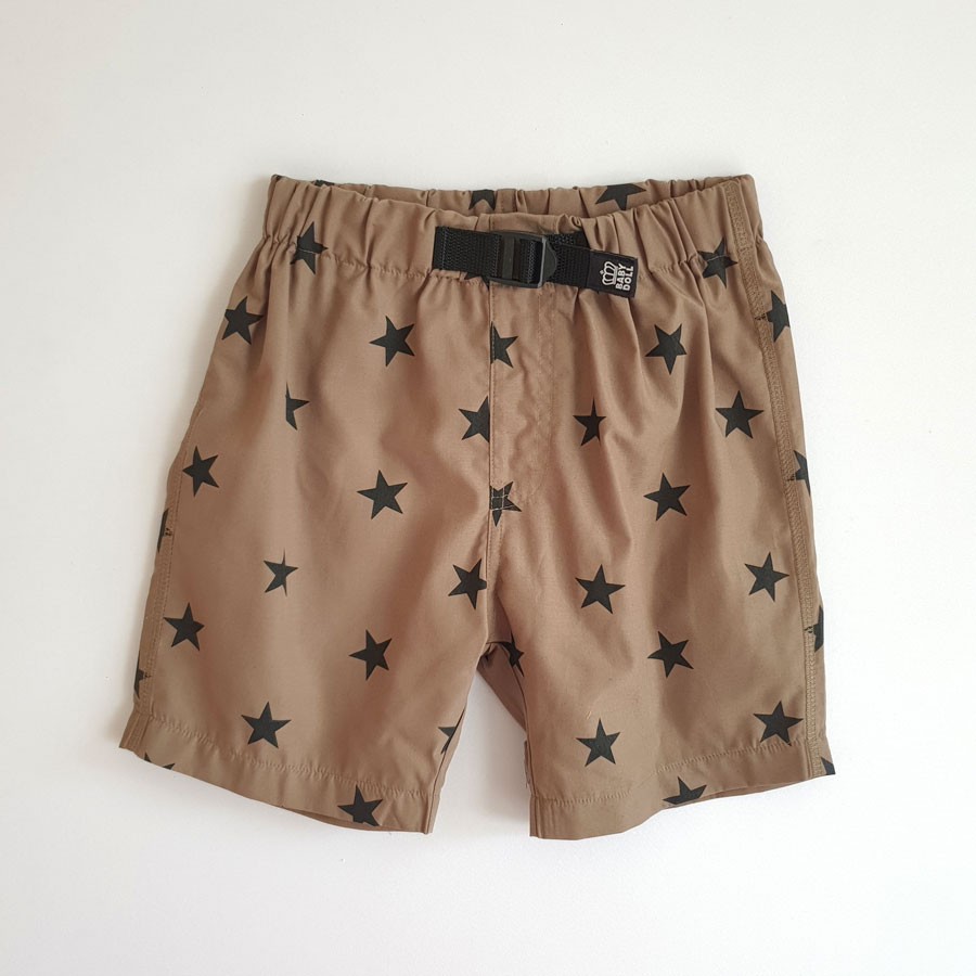 [🛒🇻🇳][14kg-17kg] Quần short BabyDoll siêu dễ thương phù hợp cả bé trai và bé gái màu nâu in sao – , SKU – QN371-15 – besanhdieu.com 🇻🇳🛒Top1Shop🛒 🇻🇳Top1Vietnam🇻🇳 🛍🛒🇻🇳