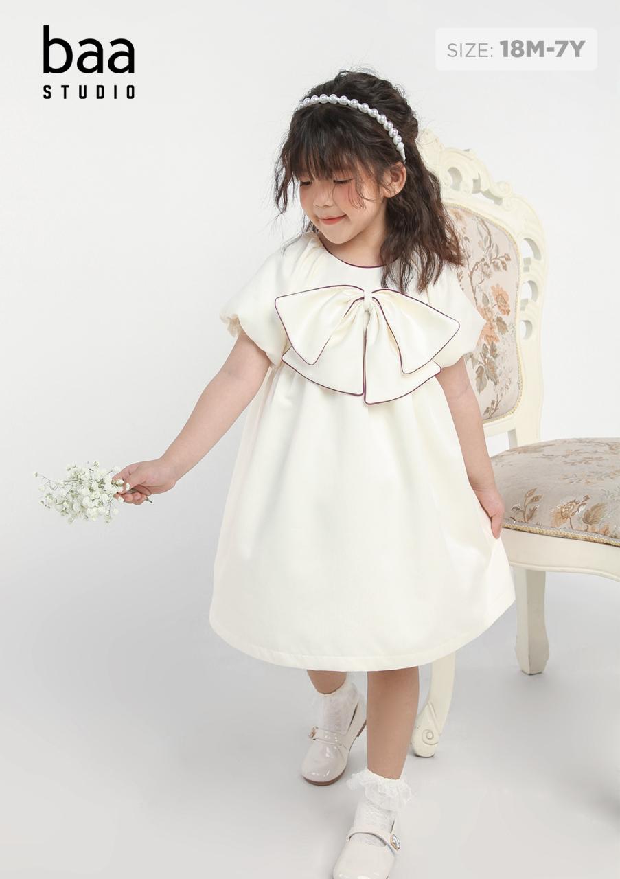 [🛒🇻🇳]Đầm Phi Lụa Đính Nơ – White Pearl Bow Dress Bé Gái Cao Cấp Trắng Kem – , SKU – – baababy.com.vn 🇻🇳🛒Top1Shop🛒 🇻🇳Top1Vietnam🇻🇳 🛍🛒🇻🇳