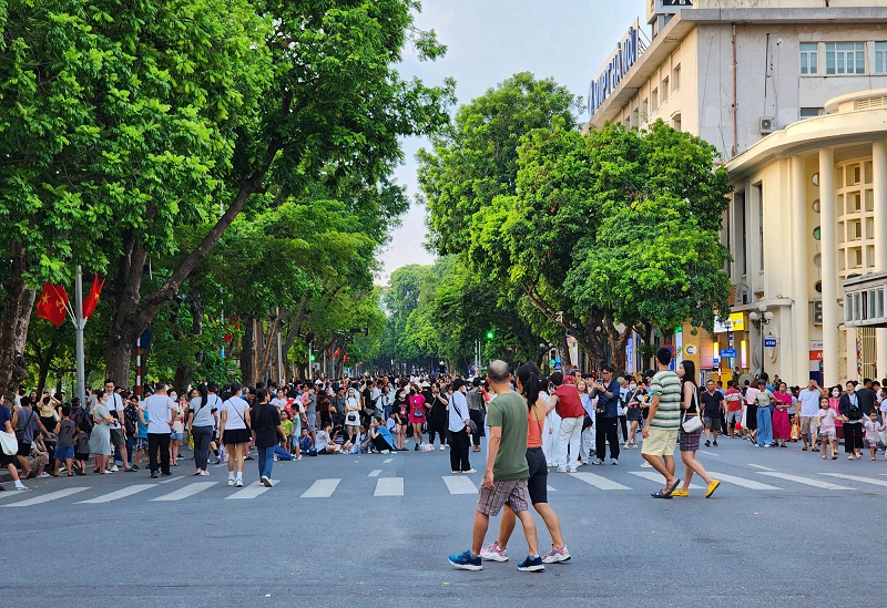 Phố đi bộ Hà Nội ở đâu, mở ngày nào, thứ mấy