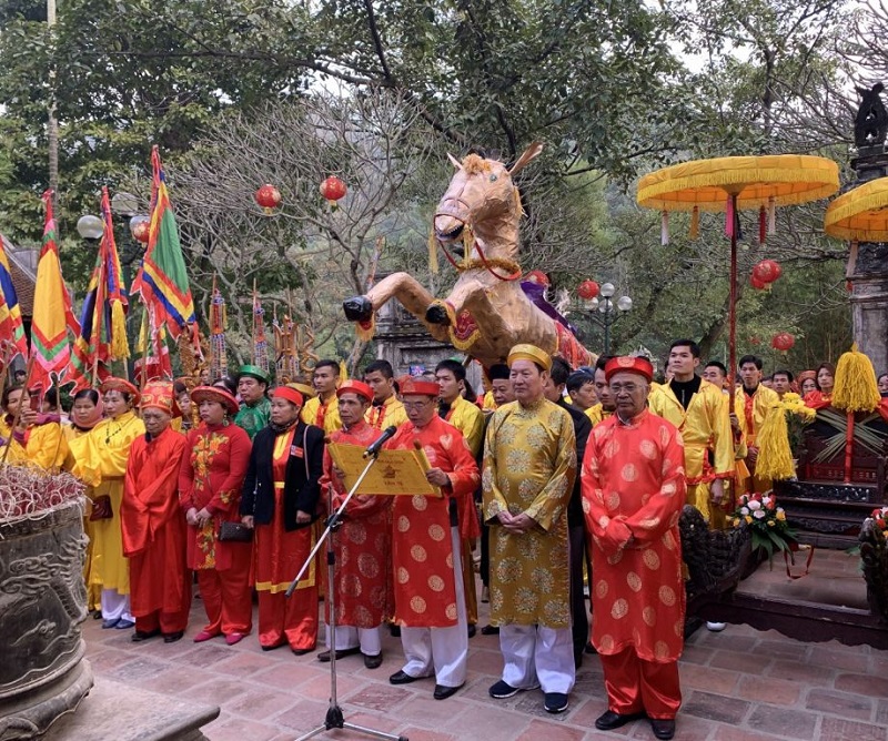 Ninh Bình có lễ hội nào? Thông tin các lễ hội lớn ở Ninh Bình. Lễ hội đền Nguyễn Công Trứ