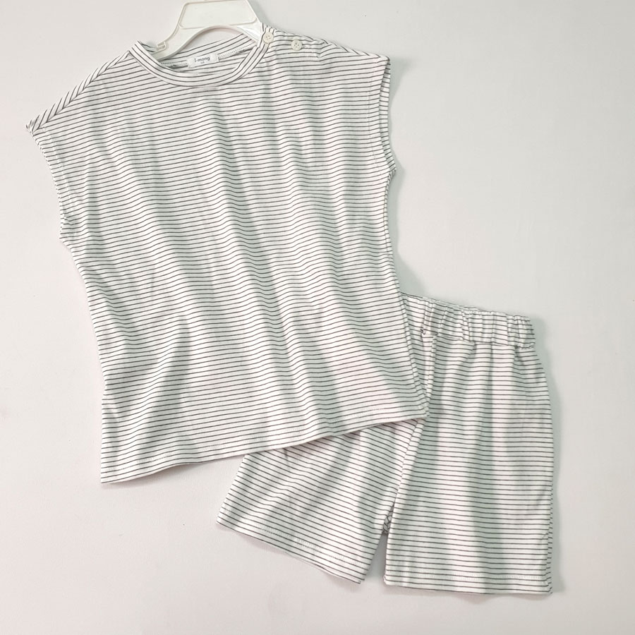 [🛒🇻🇳][15kg-21kg] Đồ bộ xuất Hàn cho bé kiểu Unisex phù hợp cả bé trai và bé gái màu trắng sọc đen – Thời trang trẻ em Bé Sành Điệu , SKU – BN249-27 – besanhdieu.com 🇻🇳🛒Top1Shop🛒 🇻🇳Top1Vietnam🇻🇳 🛍🛒🇻🇳
