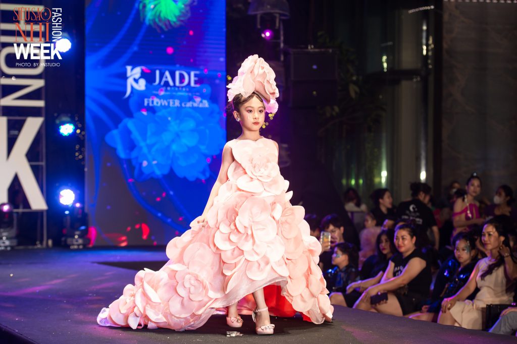 [🛒🇻🇳]THUÊ VÁY ROSIE DRESS – Jade Crystal – , SKU – – jade.com.vn 🇻🇳🛒Top1Shop🛒 🇻🇳Top1Vietnam🇻🇳 🛍🛒🇻🇳