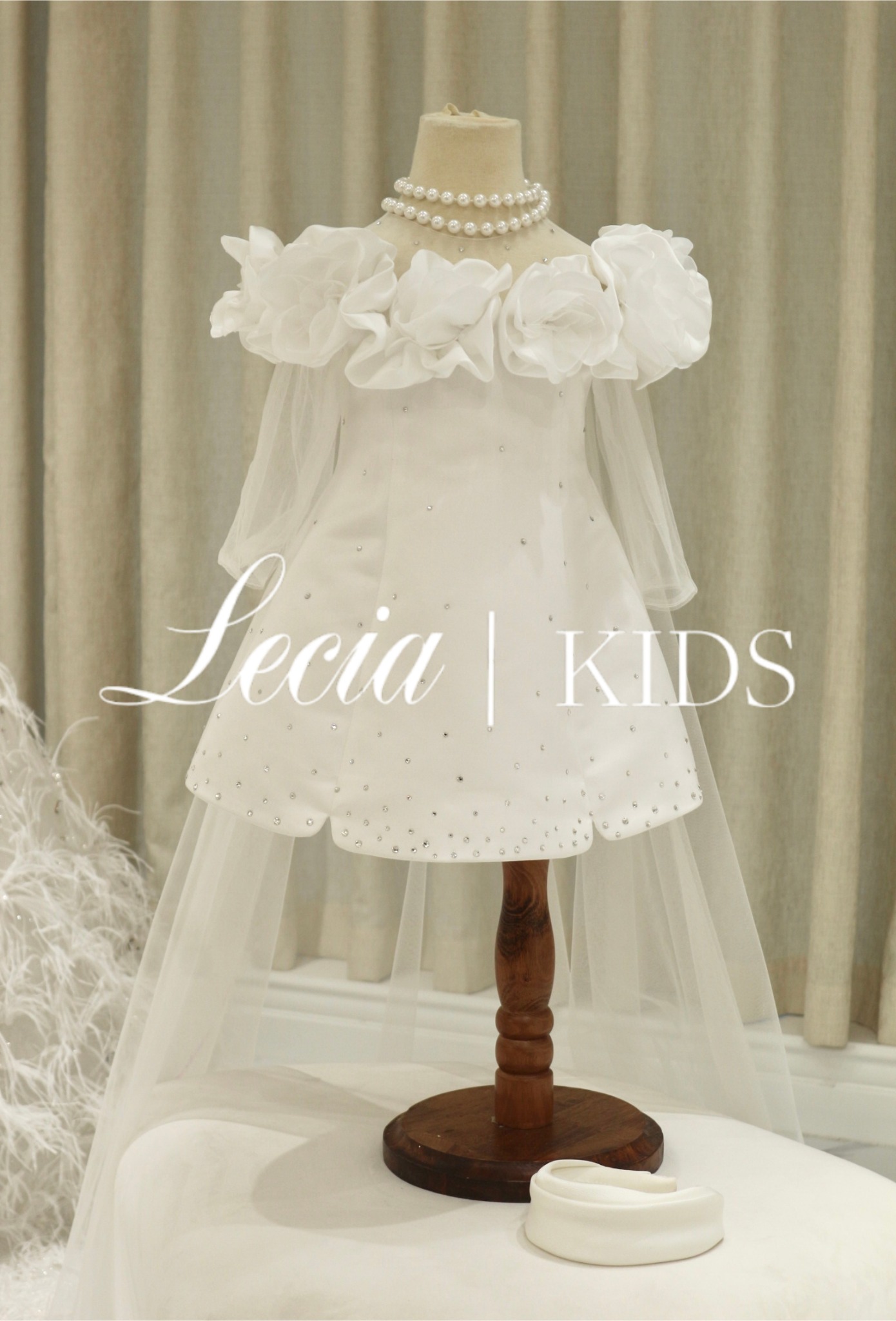 [🆕🇻🇳] Lecia Bridal & Lecia Ready-to-Wear – LECIA Kids 😎❤️️⭐️ 𝐄𝐗𝐂𝐋𝐔𝐒𝐈𝐕𝐄 𝐂𝐎𝐔𝐓𝐔𝐑𝐄 𝐃𝐄𝐒𝐈𝐆𝐍 | 𝐋𝐄𝐂𝐈𝐀 𝐊𝐈𝐃𝐒Những khoảnh khắc quan trọng trong cuộc sống của bé yêu có thể trở nên đặc biệt hơn với chiếc váy xinh đẹp từ LECIA  , shares-0✔️ , likes-14❤️️ , date-2024-01-22 10:32:15🇻🇳🇻🇳🇻🇳📰🆕
