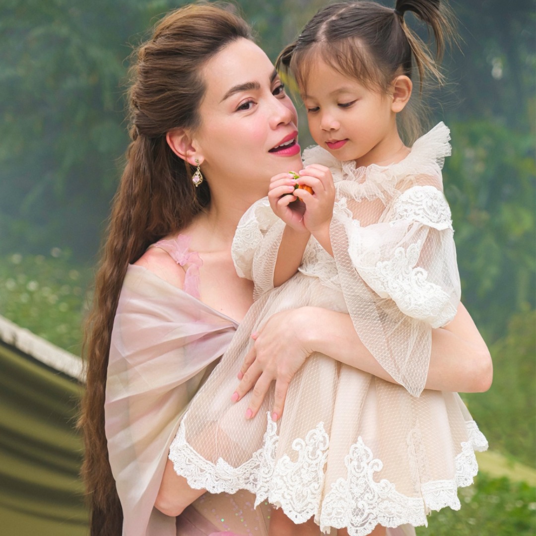 [🆕🇻🇳] Lecia Bridal & Lecia Ready-to-Wear – LECIA Kids 😎❤️️⭐️ 𝐋𝐄𝐂𝐈𝐀 𝐐𝐔𝐘́ 𝐌𝐀̃𝐎 𝐖𝐑𝐀𝐏𝐏𝐄𝐃!Một năm nữa đi qua, LECIA xin gửi lời chân thành tới các khách hàng đã luôn yêu thương và ủng hộ, cảm ơn đội ngũ LECIA Kids đã ch , shares-1✔️ , likes-9❤️️ , date-2024-02-07 06:22:50🇻🇳🇻🇳🇻🇳📰🆕