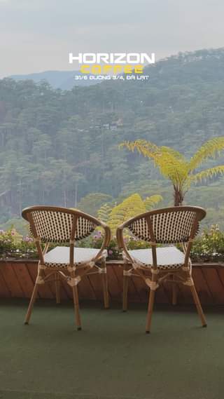 [☕️🇻🇳] Horizon Coffee – Đà Lạt 🥤 Top1Coffee ☕️ Ngồi view này mà nghe nhạc buồn nữa là đúng suy luôn á #dalat #reviewdalat #cafedalat #horizoncoffee
 , shares-0✔️ , likes-20❤️️ , date-2024-05-02 05:57:07🇻🇳🇻🇳🇻🇳📰🆕