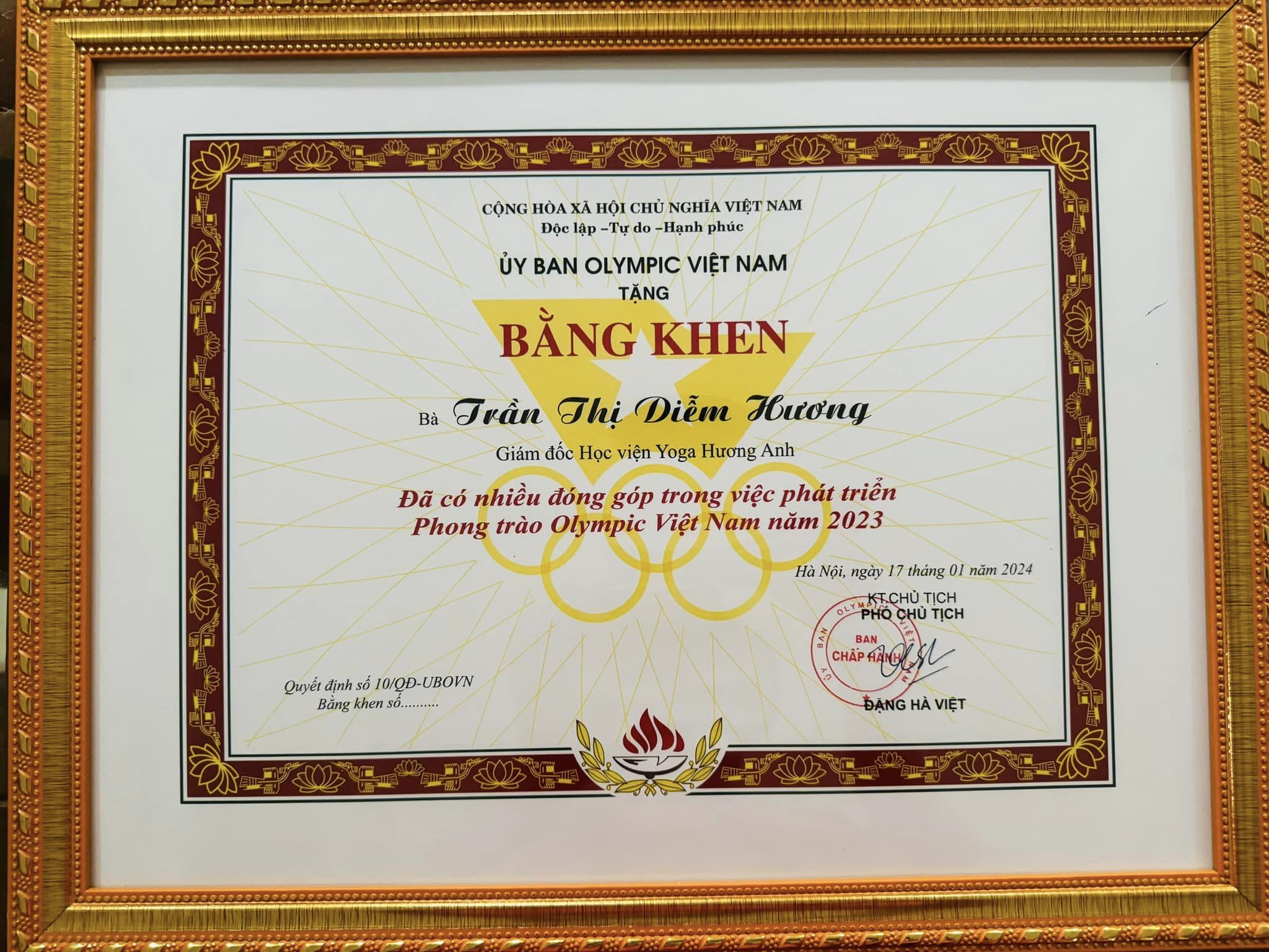 [🆕🇻🇳] Hương Anh Fitness & Yoga 🧘 Top1Yoga 🧘 Nhiệt liệt chúc mừng Hoa hậu – Giám đốc Học viện Yoga Hương Anh – Trần Thị Diễm Hương đã nhận được bằng khen cao quý của Uỷ Ban Olympic Việt Nam vì Giám đố , shares-0✔️ , likes-53❤️️ , date-2024-04-29 01:23:34🇻🇳🇻🇳🇻🇳📰🆕