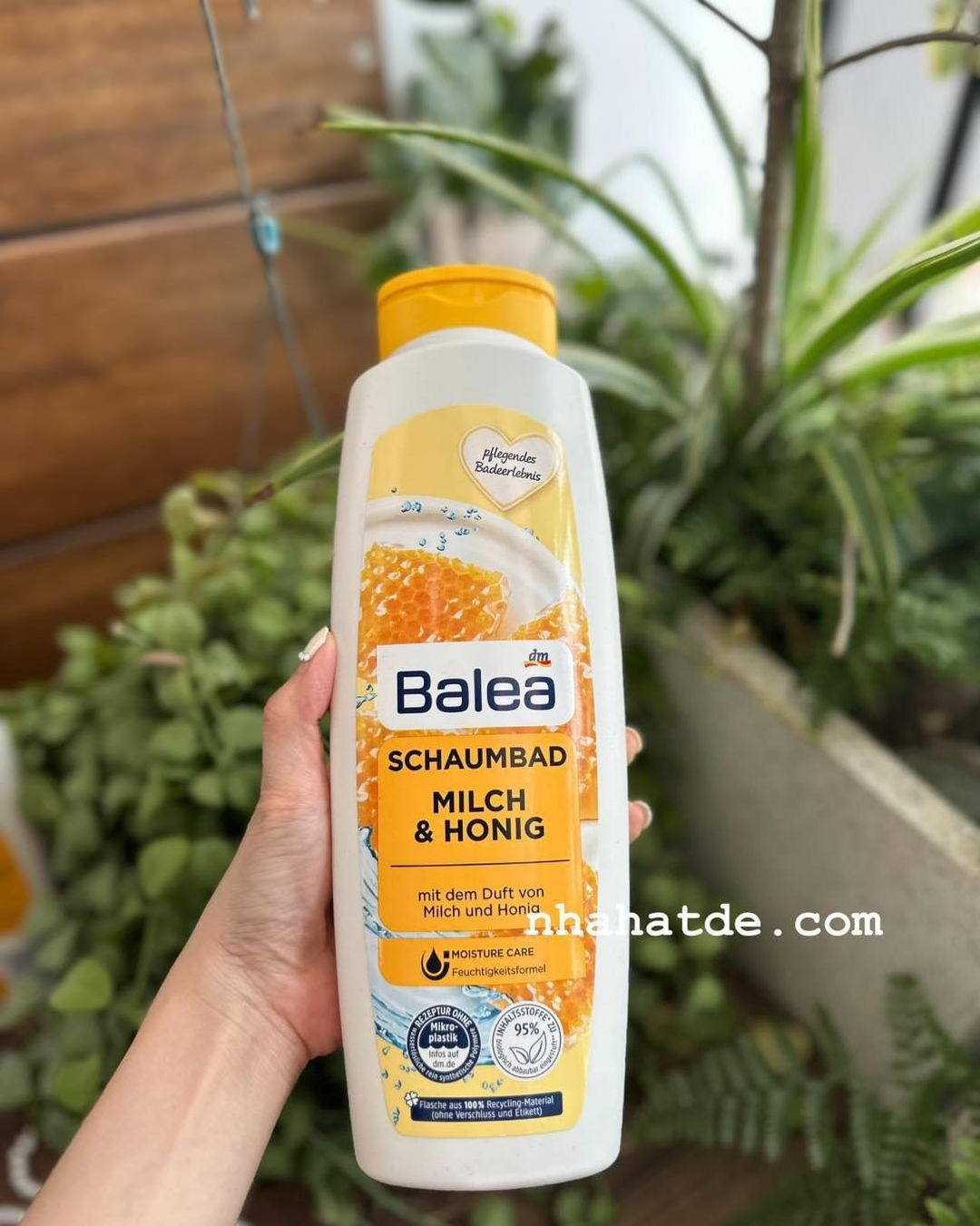 [🆕🇻🇳] Nhà Hạt Dẻ – Thời trang Trẻ em và Gia đình 😎❤️️⭐️ Sữa tắm BALEA mùi mới canh sale về rùi ah
Về được chai to 750ml vật vã tắm cả năm ko hết luôn ah. Chai này nhà nào dùng cũng mê. Mùi thơm bám da mà rất dễ  , shares-0✔️ , likes-1❤️️ , date-2024-04-26 06:09:35🇻🇳🇻🇳🇻🇳📰🆕