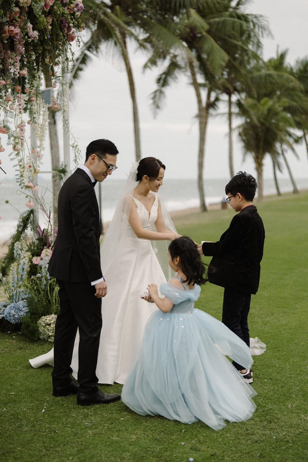 [🆕🇻🇳] Lecia Bridal & Lecia Ready-to-Wear – LECIA Kids 😎❤️️⭐️ 𝐅𝐞𝐞𝐝𝐛𝐚𝐜𝐤 𝐟𝐫𝐨𝐦 𝐨𝐮𝐫 𝐅𝐥𝐨𝐰𝐞𝐫 𝐆𝐢𝐫𝐥! Flower Girls – phù dâu nhí trong thiết kế Cinderella  #LECIAKids #LECIA #Feedback #Kids
——————
𝐓𝐡𝐞 𝐛𝐞𝐬𝐭 𝐨𝐮𝐭𝐟𝐢 , shares-0✔️ , likes-3❤️️ , date-2024-05-15 08:18:50🇻🇳🇻🇳🇻🇳📰🆕