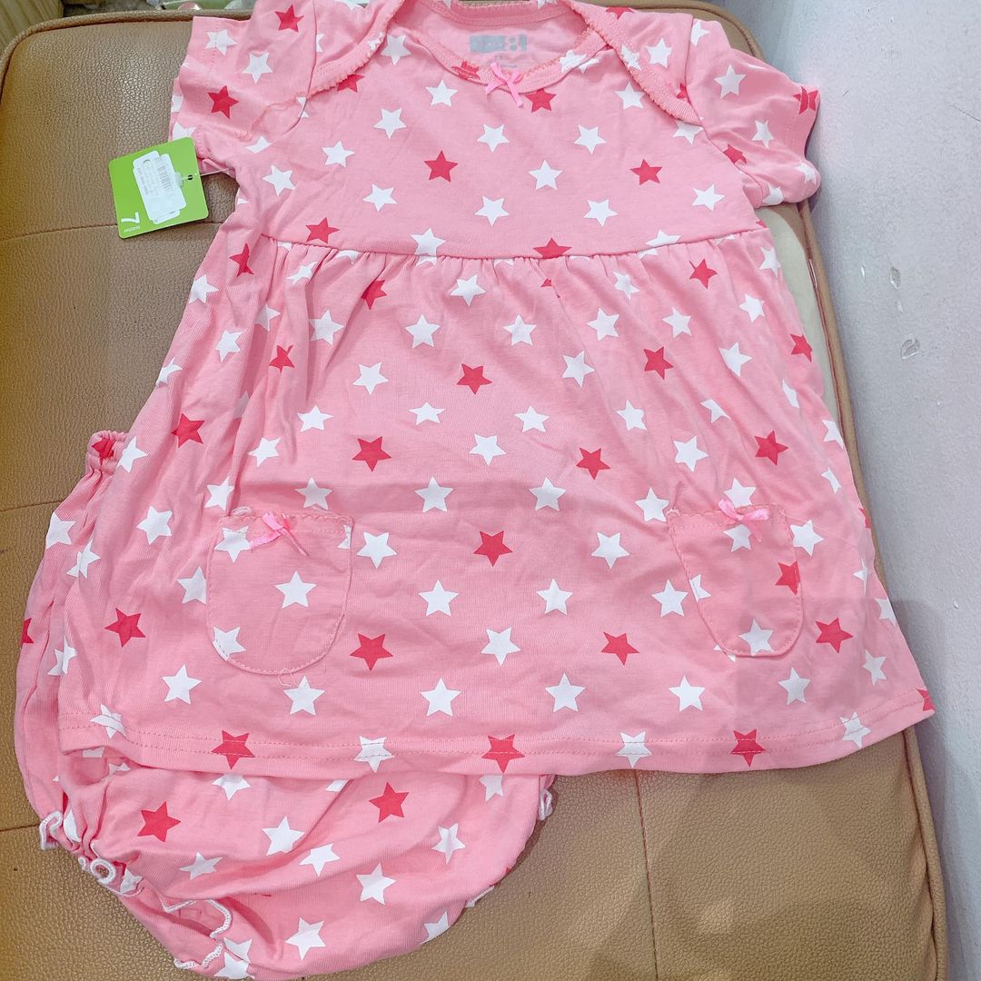 [🆕🇻🇳] Hoody’s House – cửa hàng chuyên bán sỉ, lẻ các thương hiệu thời trang 😎❤️️⭐️ Bộ carter bé gái e sale nốt #only5x/bộ mom nhanh tay vợt ngay thôi ạ
, shares-0✔️ , likes-0❤️️ , date-2024-05-17 02:38:26🇻🇳🇻🇳🇻🇳📰🆕