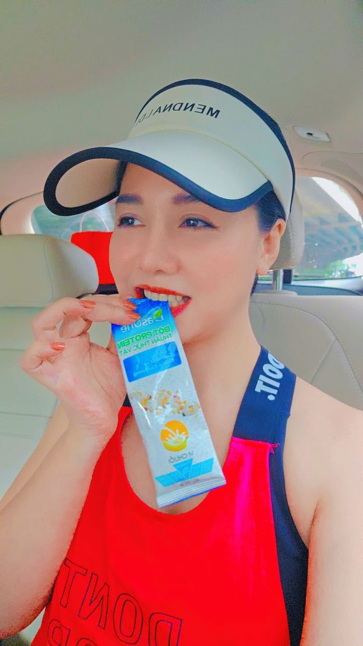 [🆕🇻🇳] Huyền Nguyễn Yoga 🧘 Top1Yoga 🤸🏻‍♀️ Lại là chuyên mục 1 tuần giảm cân đón hè với Yoga workout 
#Huyennguyenyoga #yogacoban #yoga #Livansport #reelsfypシ
 , shares-0✔️ , likes-0❤️️ , date-2024-05-31 01:04:52🇻🇳🇻🇳🇻🇳📰🆕