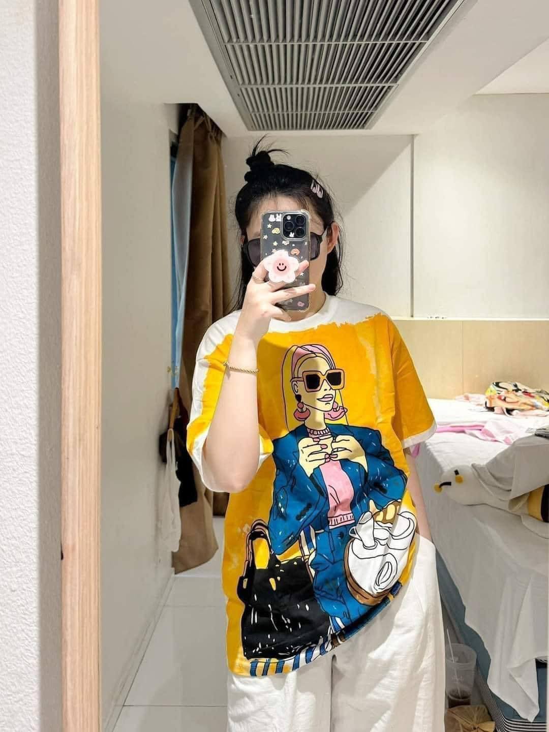 [🆕🇻🇳] Shop mẹ bé Hồng Ánh authenic 😎❤️️⭐️ Áo phông nhà Kaslead giống mẫu mặc lên kệ cho các chị sắm đây, hàng về đẹp e gom đợt 2 ah Chất cotton 100% cực mát, hình in chìm lên vải không lo nổ hay vỡ , shares-0✔️ , likes-77❤️️ , date-2024-05-15 09:33:38🇻🇳🇻🇳🇻🇳📰🆕