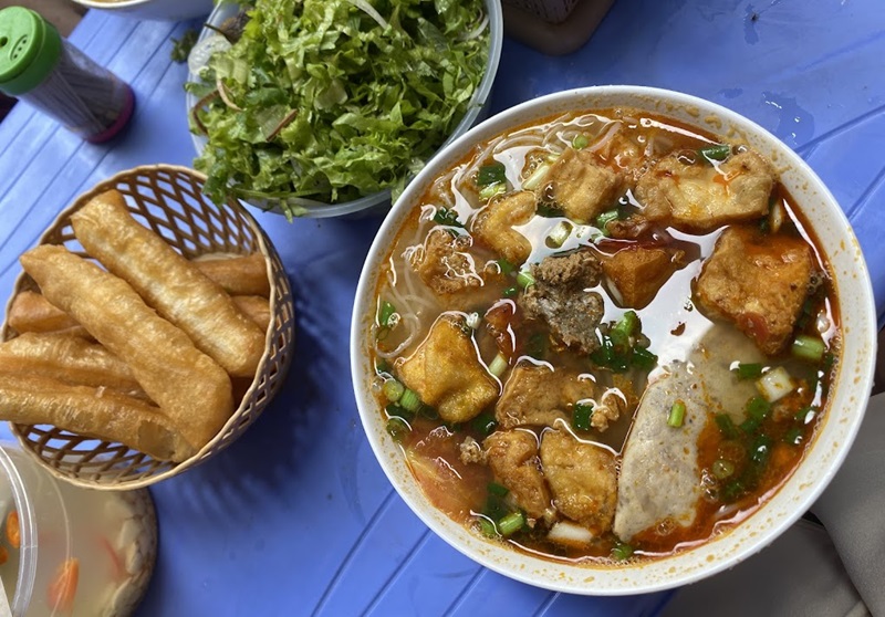 Quán bún riêu cua ở Hà Nội. Địa chỉ ăn bún riêu ngon ở Hà Nội