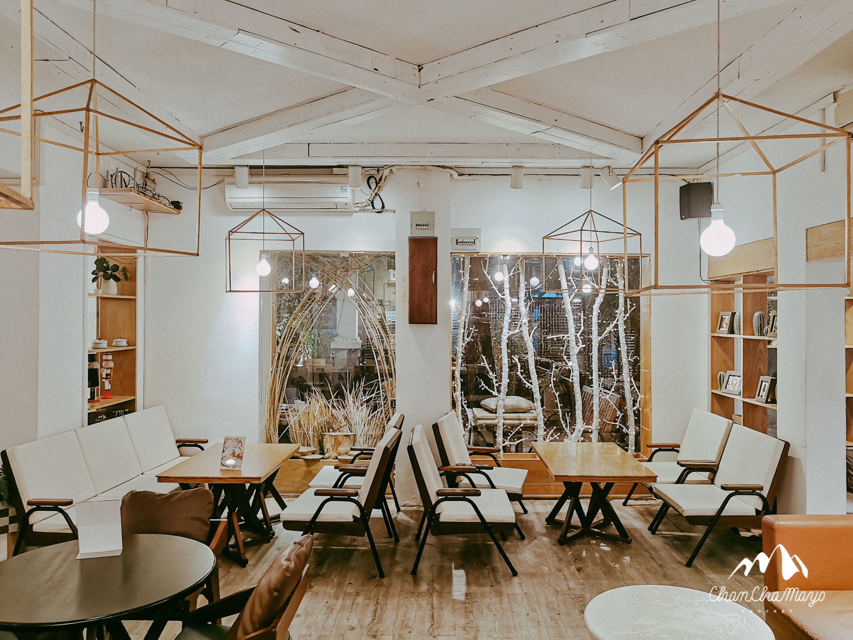 [🆕🇻🇳] Tiên’s Closet – chuyên các mặc hàng thời trang unisex, năng động thoải mái cho các bạn 👕 Top1Fashion 👗  Em về vào một chiều mưa 
Siêu phẩm này có làm trái tim bạn xao xuyến không.
Chỉ 69k cho một em xinh xinh.
Có Ship COD ạ
 Khách đặt hàng vui lòng cho shop đ , shares-0✔️ , likes-2❤️️ , date-2020-09-23 15:32:12🇻🇳🇻🇳🇻🇳📰🆕