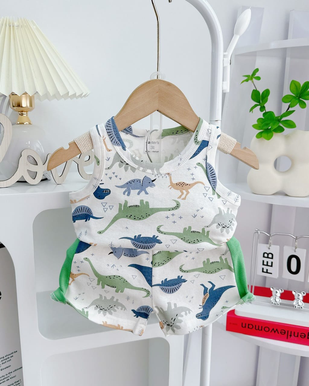 [🆕🇻🇳]  TiNa Kids là cửa hàng quần áo trẻ em cao cấp 😎❤️️⭐️ Cưng xĩu luôn mom ơi     Ba lỗ siêu xinh cho bé trai đây ạ   Size cho bé từ 7 đến 21kg     #56k/ bộ
#279k/ 5 bộ freeship toàn quốc ạ   #tinakids
#bétrai , shares-6✔️ , likes-230❤️️ , date-2024-02-20 06:52:02🇻🇳🇻🇳🇻🇳📰🆕