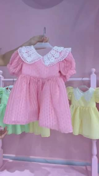 [🆕🇻🇳] Những Bông Hoa Nhỏ (AnBi Kids) 😎❤️️⭐️ Đẹp gái chứ có phải cục đá đâu mà hông biết mê váy xinh gi.á r.ẻ nhà Shop Những Bông Hoa Nhỏ
Size0-6 tương đương bé 8-23kg ạ
, shares-0✔️ , likes-12❤️️ , date-2024-04-09 12:52:16🇻🇳🇻🇳🇻🇳📰🆕