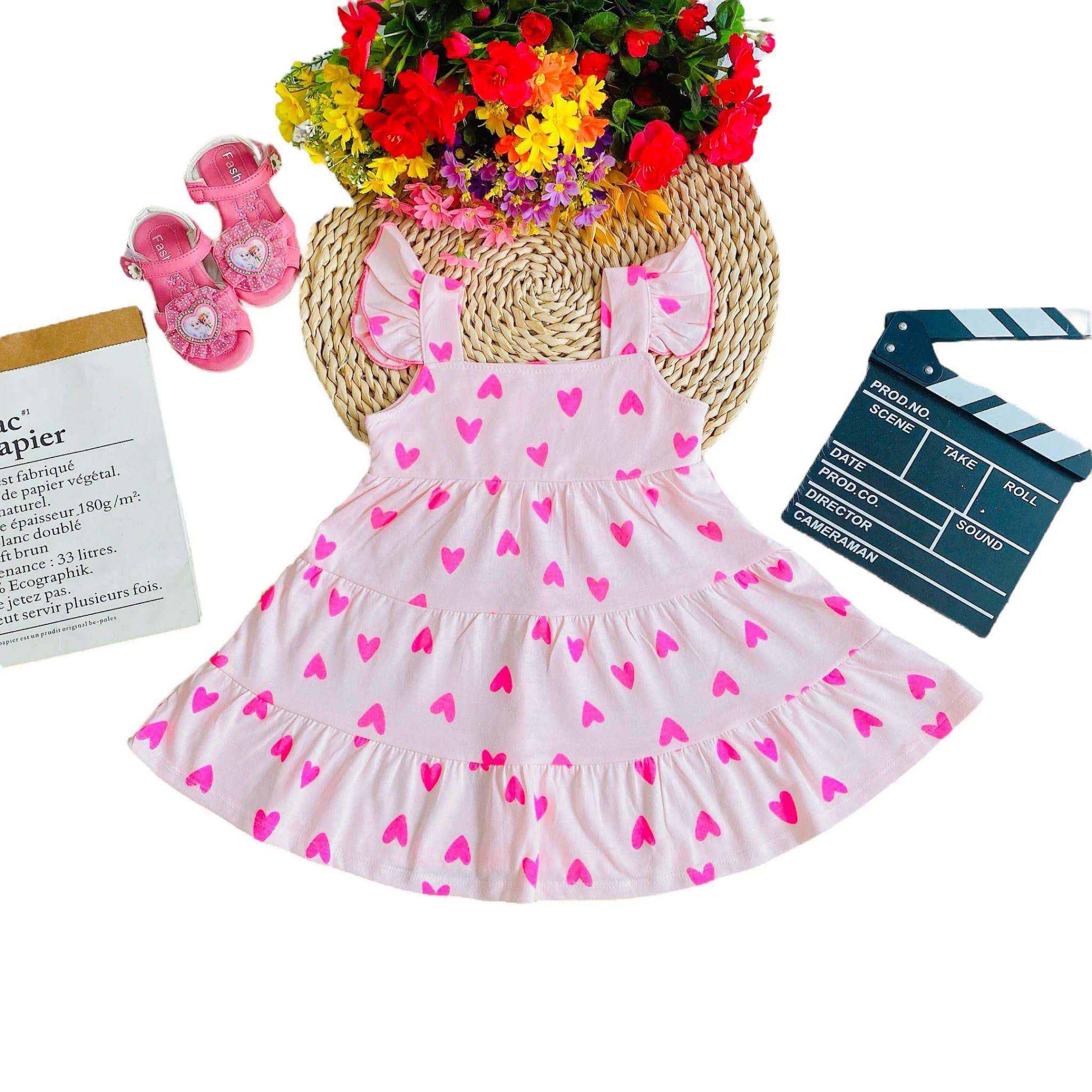 [🆕🇻🇳]  HPT KIDS STORE – Quần Áo trẻ em tận xưởng..Chuyên Sỉ lẽ Số lượng 😎❤️️⭐️  lên mẫu đầm cánh tiên, thiết kế tầng mặc bao xinh nhé ạ
chất cotton 2c vải xuất mềm mịn, thấm hút tốt
size 1-8; 8-25kg
Sỉ buôn chốt hàng theo ri nhé ạ , shares-1✔️ , likes-0❤️️ , date-2024-03-20 08:07:01🇻🇳🇻🇳🇻🇳📰🆕