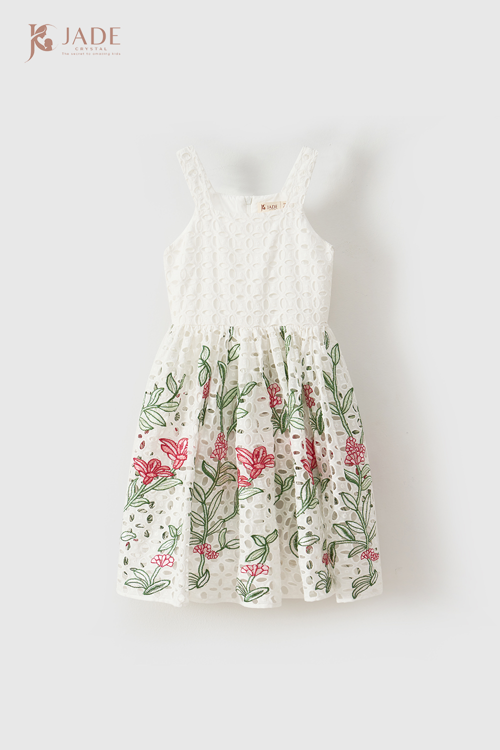 [🆕🇻🇳] Jade Crystal – Life Style – 𝐓𝐇𝐄 𝐒𝐄𝐂𝐑𝐄𝐓 𝐓𝐎 𝐀𝐌𝐀𝐙𝐈𝐍𝐆 𝐊𝐈𝐃𝐒 😎❤️️⭐️  𝑳𝒊𝒍𝒊𝒂𝒏 𝑫𝒓𝒆𝒔𝒔 – 𝑵𝒆́𝒕 𝒅𝒖𝒚𝒆̂𝒏 𝒅𝒂́𝒏𝒈 𝒄𝒉𝒐 𝒃𝒆́ 𝒚𝒆̂𝒖
Được thêu tay thủ công một cách tỉ mỉ bằng bàn tay tài hoa của các nghệ nhân trong suốt 24 giờ.
Đóa hoa Lil , shares-1✔️ , likes-17❤️️ , date-2024-04-28 04:18:01🇻🇳🇻🇳🇻🇳📰🆕