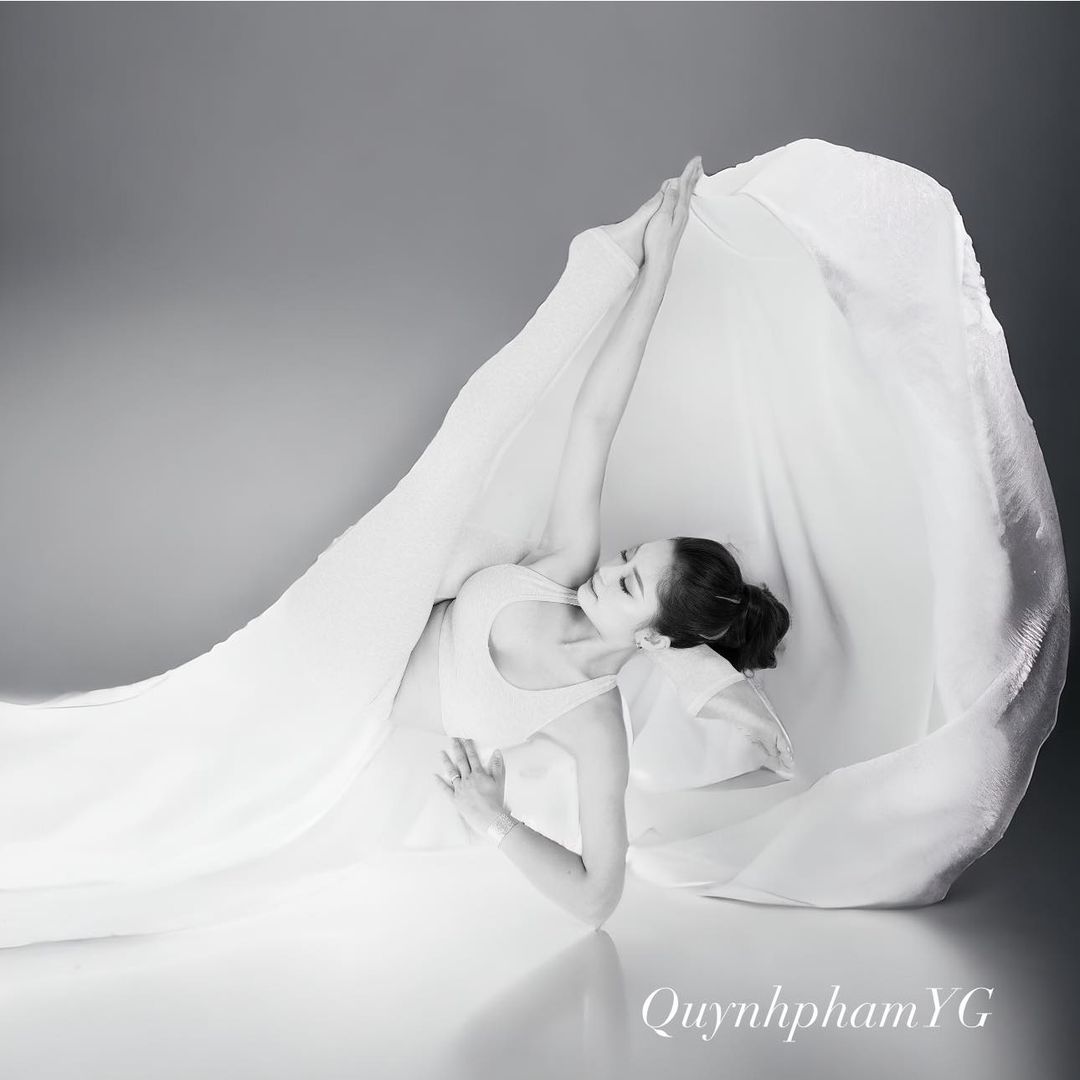 [🆕🇻🇳] Yoga Quỳnh Phạm – Chia sẻ kiến thức, kinh nghiệm luyện tập về yoga 🧘 Top1Yoga 🧘 Có những lúc mạnh mẽ như trâu được 
    ….thì cũng có lúc nhẹ tựa như mây thế này đây !!!
 , shares-0✔️ , likes-167❤️️ , date-2024-05-20 01:51:08🇻🇳🇻🇳🇻🇳📰🆕