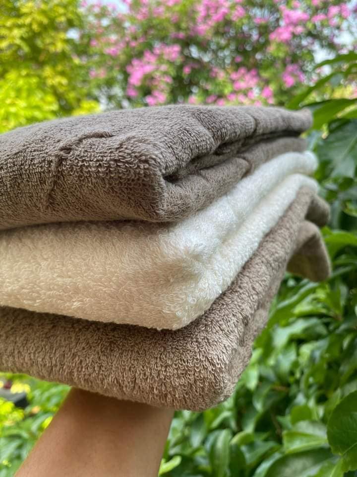 [🆕🇻🇳] Tesoro-Baby SHOP 😎❤️️⭐️ Nhận được lời khen của muôn vàn khách đã mua và tin dùng. Giờ đây tắm không có khăn nó rất thiếu như là không có đoạn kết hoàn hảo.
Khăn tắm thì e luôn ch , shares-0✔️ , likes-0❤️️ , date-2024-05-24 04:36:37🇻🇳🇻🇳🇻🇳📰🆕