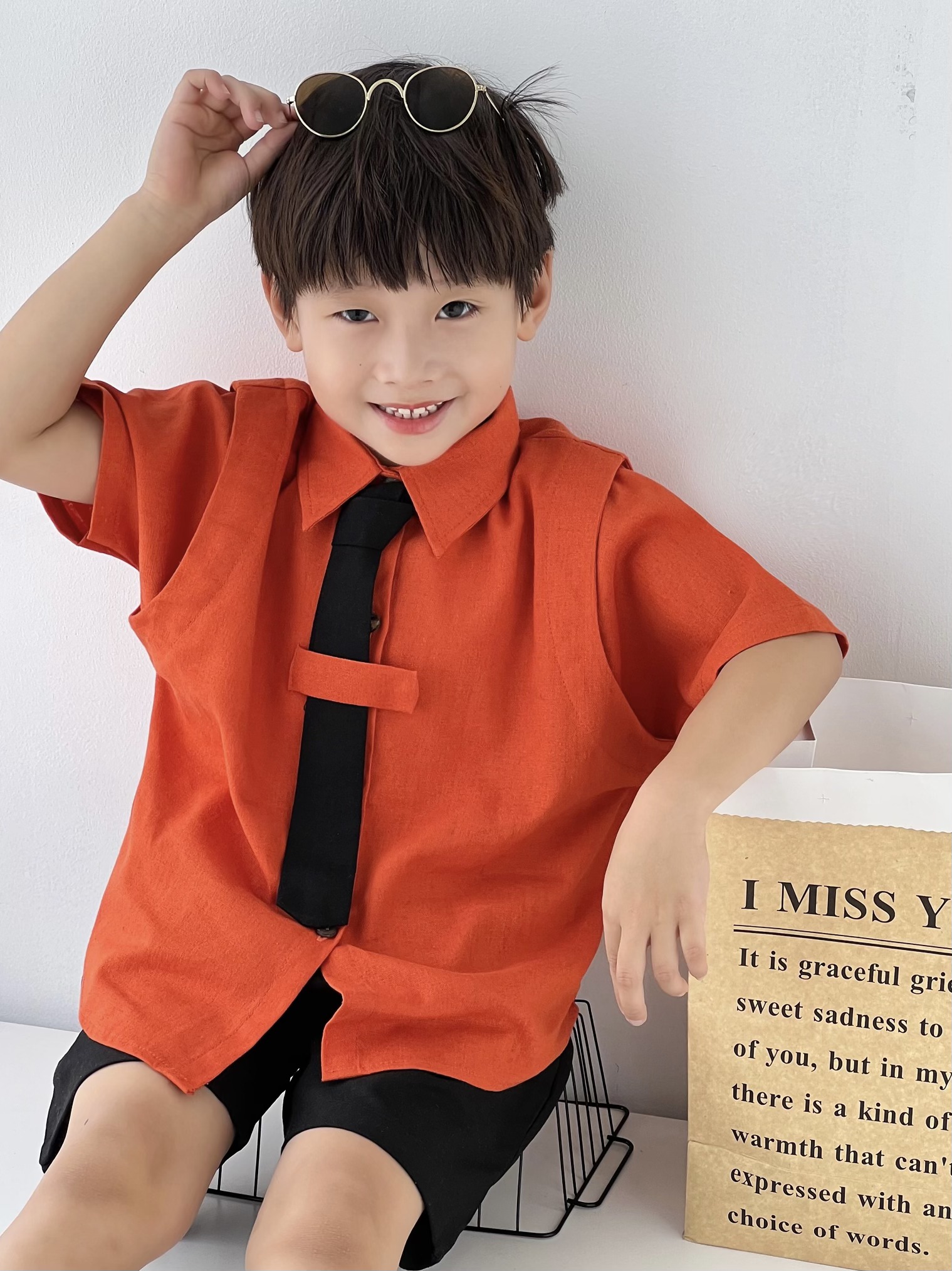 [🆕🇻🇳] FBaby Store – Thời Trang Trẻ Em Thiết Kế Cao Cấp 😎❤️️⭐️ Không có gì là quá khó
Mặc đẹp cứ để Fbaby lo
BỘ SƠ MI CAVAT này của nhà F độ hot thì không phải bàn lun ạ
– Set gồm 3 chi tiết chỉn chu, cavat có thể thá , shares-0✔️ , likes-2❤️️ , date-2024-04-28 13:55:23🇻🇳🇻🇳🇻🇳📰🆕