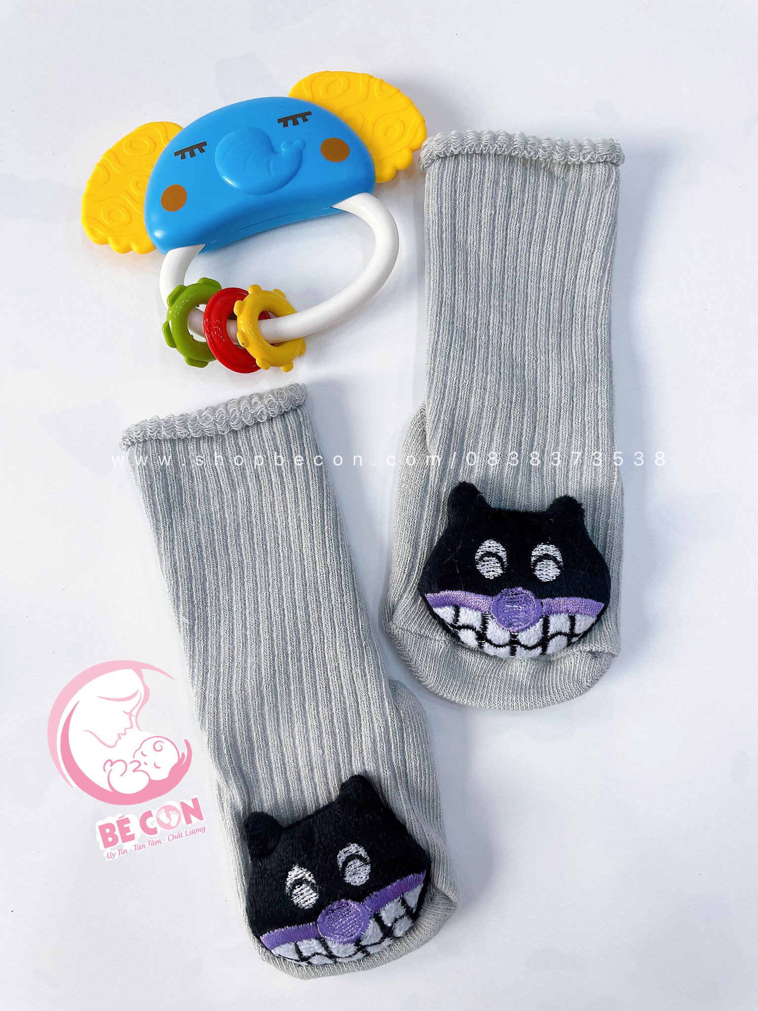 [🆕🇻🇳] Shop Bé Con – Trọn Gói Đồ Sơ Sinh – Chuyên đồ đi sinh trọn gói 🧑‍🧒❤️️👶⭐️ 𝐕𝐨̛́ 𝐥𝐞𝐧 𝐭𝐚̆𝐦 𝐭𝐡𝐮́ 𝟑𝐃 cho bé yêu nèHọa tiết siêu siêu cute luôn ạ, bắt mắt bé sẽ thích lắm đây ạ– Tất có lớp chống trơn trượt giúp cho bé thoải mái đ , shares-0✔️ , likes-4❤️️ , date-2024-06-23 04:00:04🇻🇳🇻🇳🇻🇳📰🆕