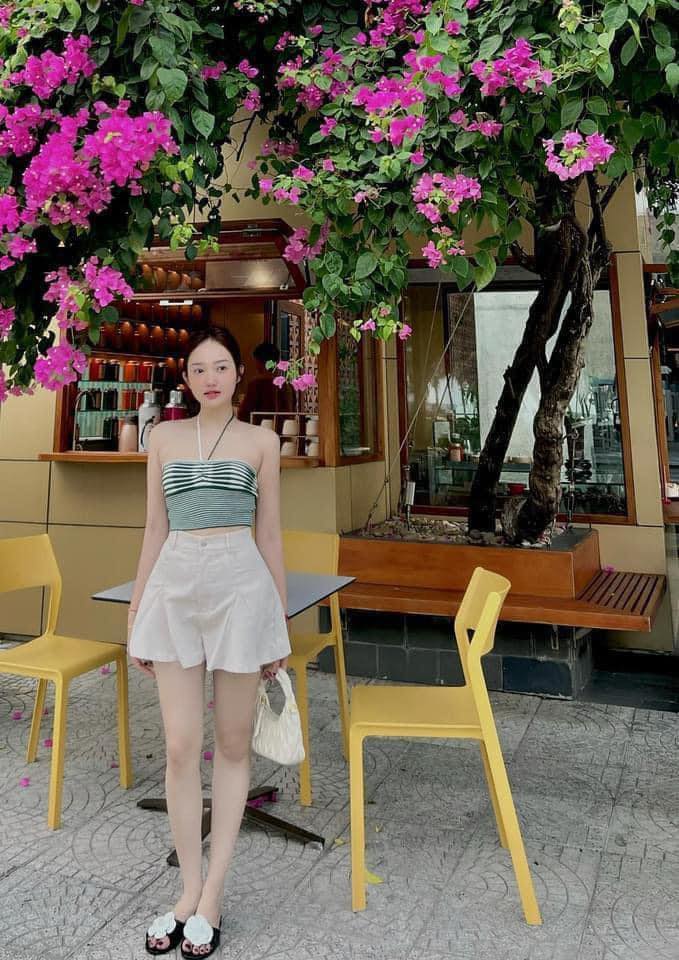 [🆕🇻🇳] Shop mẹ bé Hồng Ánh authenic 😎❤️️⭐️ Sét xinh như mẫu mang Uk saleeee rùi mí bà ơi. Bác nào ưng múc liền e m uaa luôn cho kịp nhé. W ed báo sluong còn rất ít thui ạ  Áo: 179k ( S M L XL)
Quần , shares-0✔️ , likes-4❤️️ , date-2024-05-25 04:18:26🇻🇳🇻🇳🇻🇳📰🆕