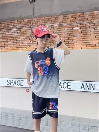 [🆕🇻🇳]  Na’s Shop – Chuyên Thiết Kế Thời Trang Trẻ Em 🧑‍🧒❤️️👶⭐️ BỘ THỂ THAO THOẢI MÁI VẬN ĐỘNG
Chất vải mềm mại, co giãn, thoáng mát.
Đủ size cho bé đến 55kg .
Kiểm tra hàng trước khi thanh toán.
, shares-0✔️ , likes-1❤️️ , date-2024-06-13 09:04:24🇻🇳🇻🇳🇻🇳📰🆕