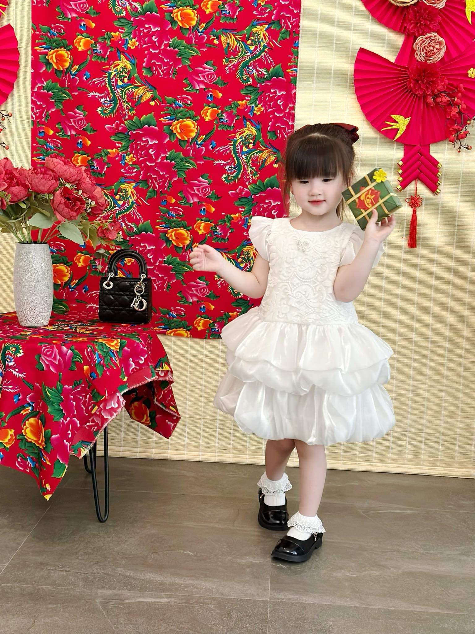 [🆕🇻🇳] ANO baby house- Chuyên đầm trẻ em thiết kế với chất liệu cao cấp 🧑‍🧒❤️️👶⭐️  ĐỒNG GIÁ 149K
CÓ 1 0 2 ANO sale sập sàn như vậy các mẹ ơi
__________________________
•𝐤𝐢́𝐜𝐡 𝐭𝐡𝐮̛𝐨̛́𝐜 𝐭𝐮̛̀ 𝟎-𝟑𝟐 𝐤𝐲́, 𝐝𝐚̉𝐦 𝐛𝐚̉𝐨 𝐩𝐡𝐮̀ 𝐡𝐨̛̣𝐩 𝐜𝐡𝐨 𝐭𝐚̂́𝐭 𝐜𝐚̉ 𝐜 , shares-1✔️ , likes-91❤️️ , date-2024-06-01 20:04:08🇻🇳🇻🇳🇻🇳📰🆕