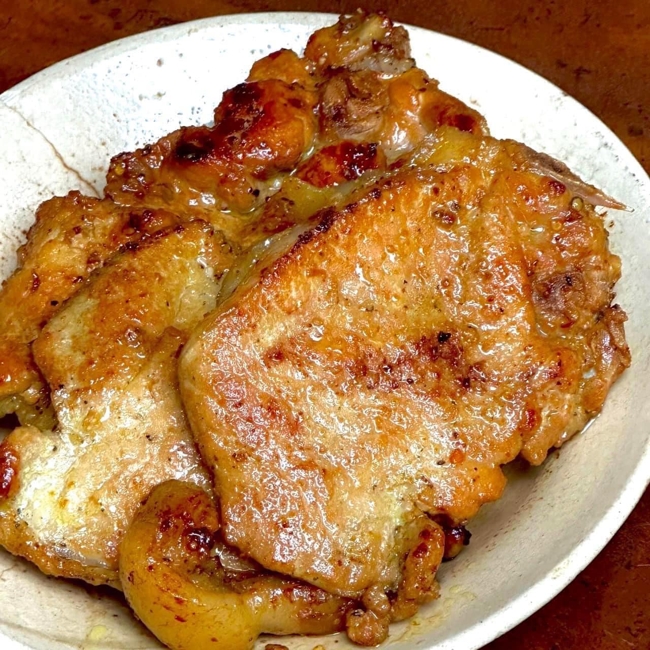 [🆕🇻🇳] CÀ MÈN – Đặc sản quê hương Quảng Trị 🍔 Top1Food 🍜 – Mạ, Mạ có hạnh phúc không? 

– Có chớ, rất hạnh phúc là đằng khác.

– Nhưng con thấy Mạ suốt ngày quần quật chăm lo cho cả nhà miềng, cơm áo gạo tiền, đủ , shares-0✔️ , likes-29❤️️ , date-2024-06-07 02:15:14🇻🇳🇻🇳🇻🇳📰🆕