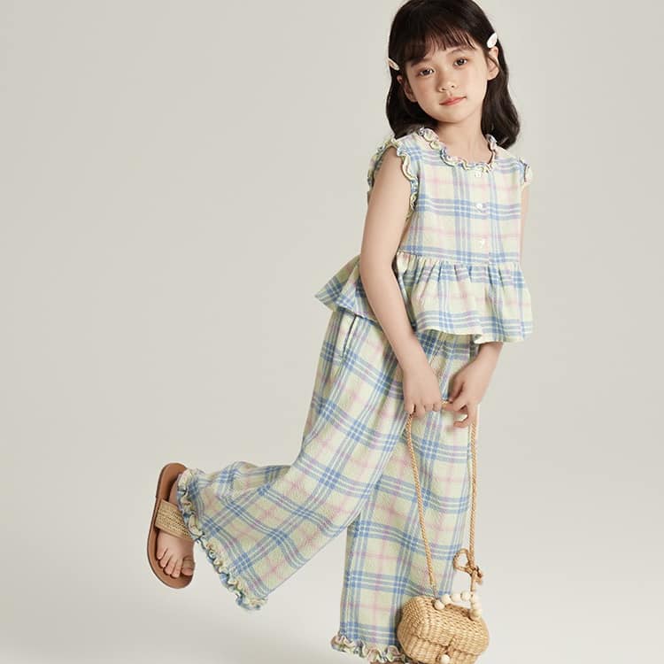 [🆕🇻🇳] Bánh Tiêu’s Closet – Chuyên order quần áo trẻ em,phụ kiện trẻ em và gia đình 😎❤️️⭐️ Bộ kẻ này xinh đến nao lòng…!Màu nhã nhặn thanh lịch zì đâu lun.2xxk Làm siêng làm hàng có size của mấy c lớn luôn,hàng Quảng Châu xịn_sò size 12kí45k.
, shares-0✔️ , likes-6❤️️ , date-2024-06-05 05:58:34🇻🇳🇻🇳🇻🇳📰🆕