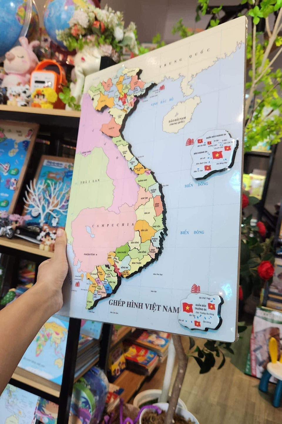 [🆕🇻🇳] Chill kids – Sài Gòn 😎❤️️⭐️ Trẻ con công nhận học nhanh thật ấy. Dạy vài 3 lần là nhớ và nhớ rất lâu luôn.
Bộ này không chỉ con học mà bố mẹ cũng học được khá nhiều kiến thức hay ho. , shares-0✔️ , likes-2❤️️ , date-2024-05-24 11:18:09🇻🇳🇻🇳🇻🇳📰🆕