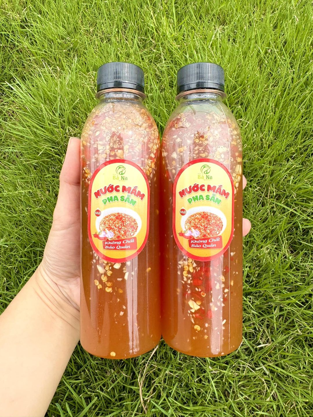 [🆕🇻🇳] BÀ NA FOOD – ĐẶC SẢN CÀ MAU 🍔 Top1Food 🍜 Làm vài chai bán thử, khách ăn ngon quay lại đặt lần mấy chai  vía của nhà Na đã tới hihi… mai Na làm tiếp ạ.
Na muốn mọi người dùng thử nước chấm nhà Na , shares-0✔️ , likes-4❤️️ , date-2024-05-21 06:09:05🇻🇳🇻🇳🇻🇳📰🆕