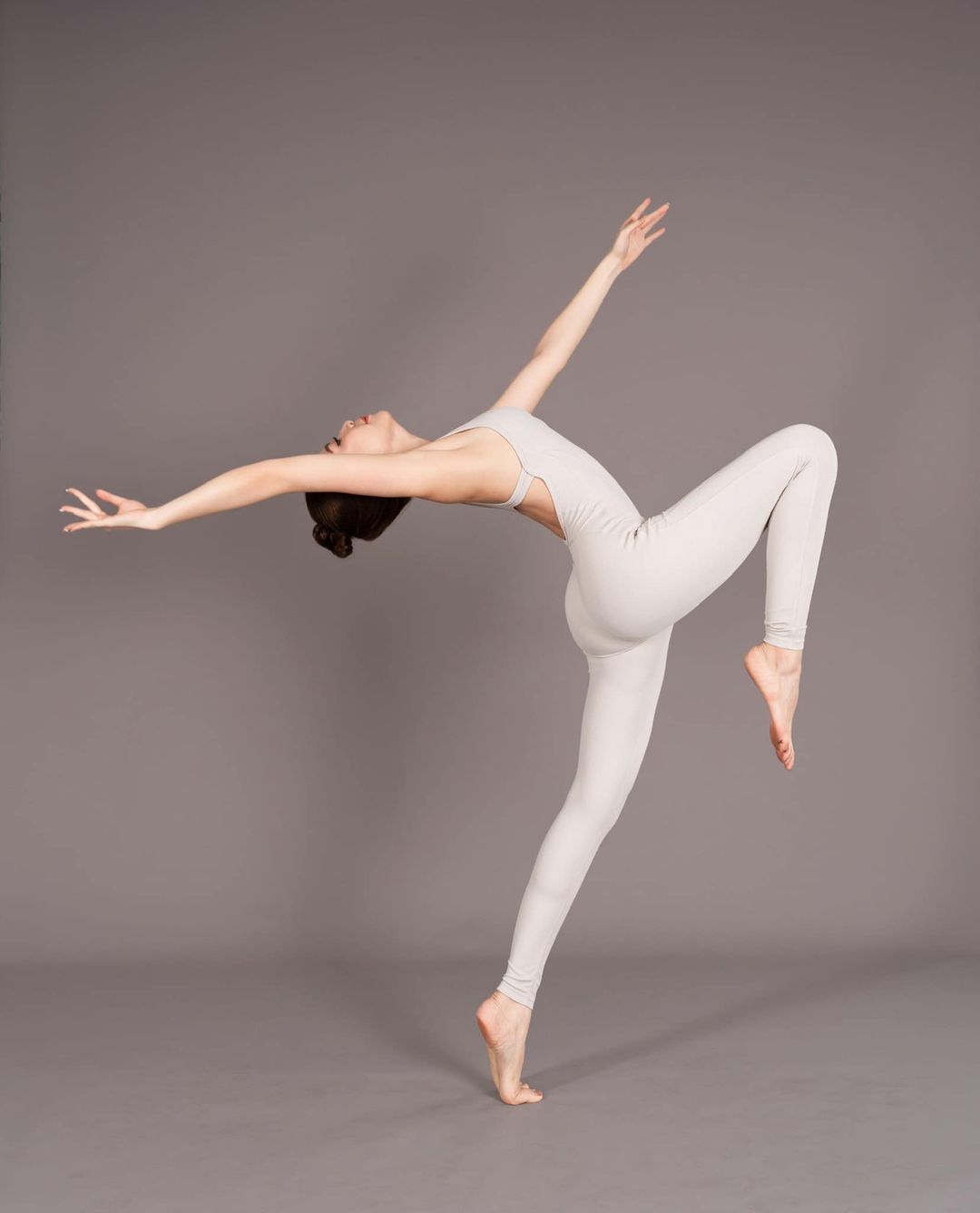 [🆕🇻🇳] Huyền Nguyễn Yoga 🧘 Top1Yoga 🤸🏻‍♀️ Sáng chủ nhật nàng nào dậy sớm tập Yoga xứng đáng được 10 điểm  #Huyennguyenyoga #Yoga #yogatainha #thương_hiệu_đồ_tập_Livansport #reelsfypシ
 , shares-0✔️ , likes-0❤️️ , date-2024-06-02 00:55:04🇻🇳🇻🇳🇻🇳📰🆕