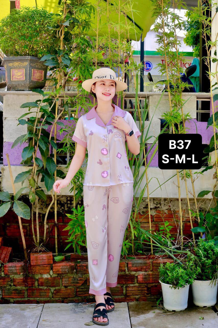 [🆕🇻🇳] THỜI TRANG KIM LOAN- RẺ – ĐẸP – CHẤT LƯỢNG 👕 Top1Fashion 👗  CUỐI TUẦN SĂN SALE HÀNG MỚI CHỊ EM ƠI
, shares-3✔️ , likes-321❤️️ , date-2024-06-08 01:09:04🇻🇳🇻🇳🇻🇳📰🆕