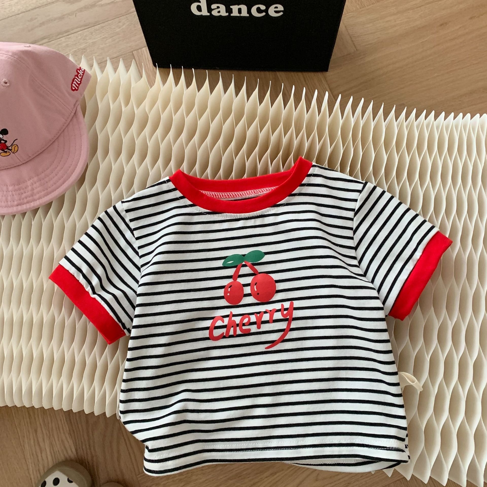 [🆕🇻🇳] Nhật Hà Kids – Thời trang thiết kế cho bé yêu! 🧑‍🧒❤️️👶⭐️ Áo thun E5 cho bé chỉ #79k/c
Đủ size 14 – 45kg, miễn ship đơn 2 chiếc
, shares-0✔️ , likes-32❤️️ , date-2024-06-12 07:11:22🇻🇳🇻🇳🇻🇳📰🆕