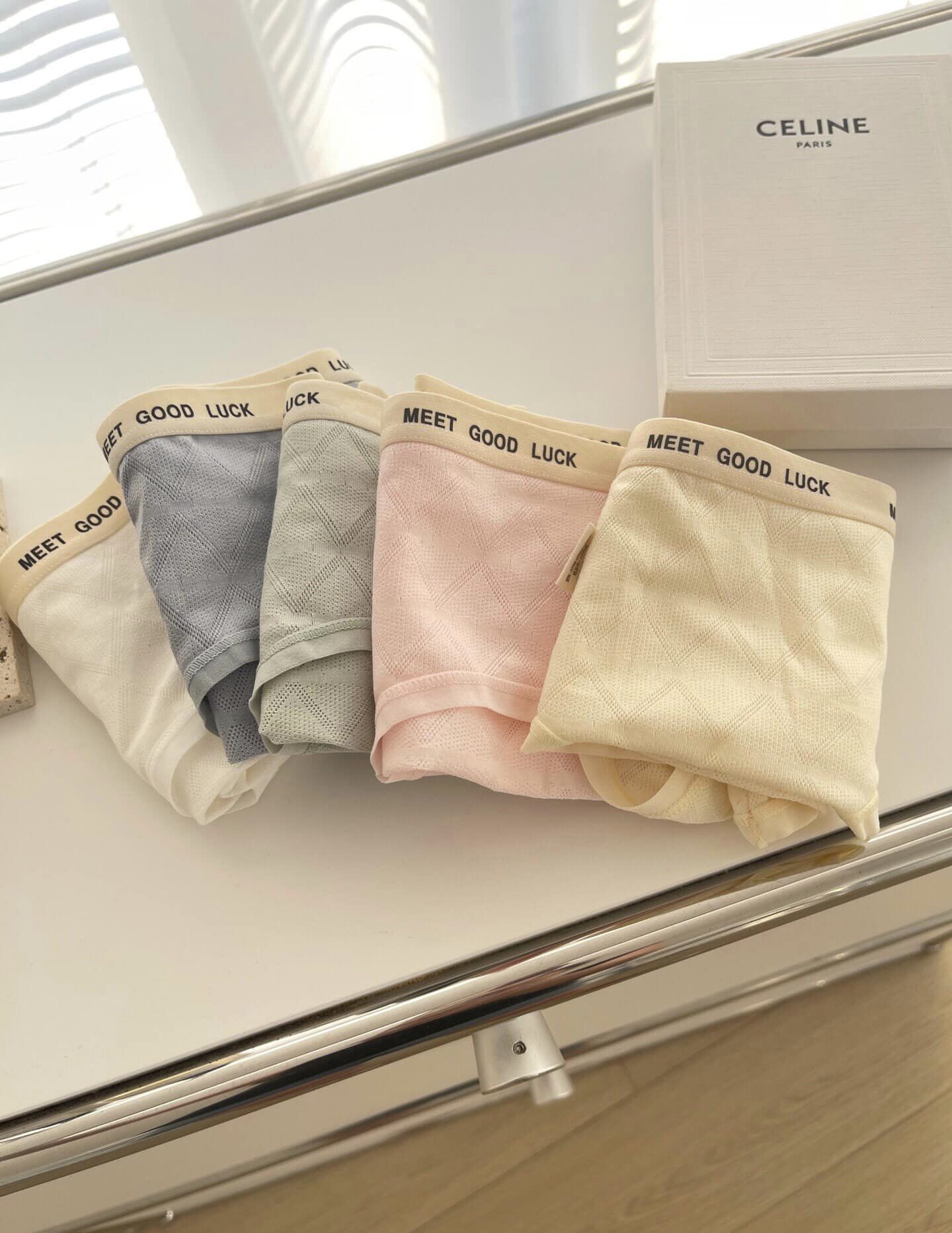 [🆕🇻🇳] Di’s Closet 🧑‍🧒❤️️👶⭐️ Mẫu cho các bé từ 38 kg trở lên
, shares-0✔️ , likes-8❤️️ , date-2024-06-11 05:52:36🇻🇳🇻🇳🇻🇳📰🆕