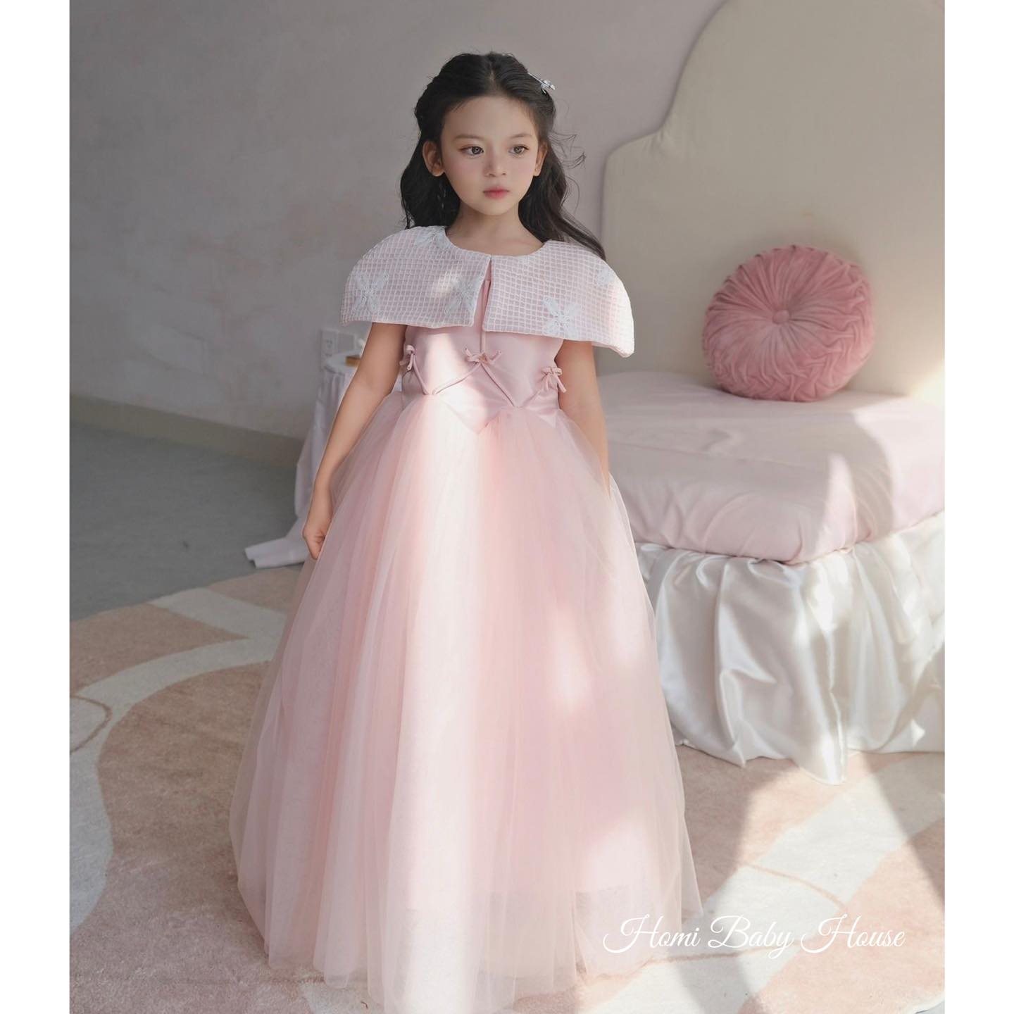 [🆕🇻🇳]  Homi baby house -Homi Baby House là thương hiêu đầm dạ hội , đầm công chúa cho bé tuổi từ 1-10 tuổi 🧑‍🧒❤️️👶⭐️ 𝐁𝐞𝐬𝐭 𝐬𝐞𝐥𝐥𝐞𝐫 |𝐇𝐨𝐦𝐢 𝐁𝐚𝐛𝐲 𝐇𝐨𝐮𝐬𝐞
Hi Baby, Hi sunshineCùng là tone hồng nhẹ nhàng phảng phất sắc trắng tinh khôi , được xứng danh là mẫu thiết kế Best seller  , shares-9✔️ , likes-79❤️️ , date-2024-06-17 11:32:47🇻🇳🇻🇳🇻🇳📰🆕