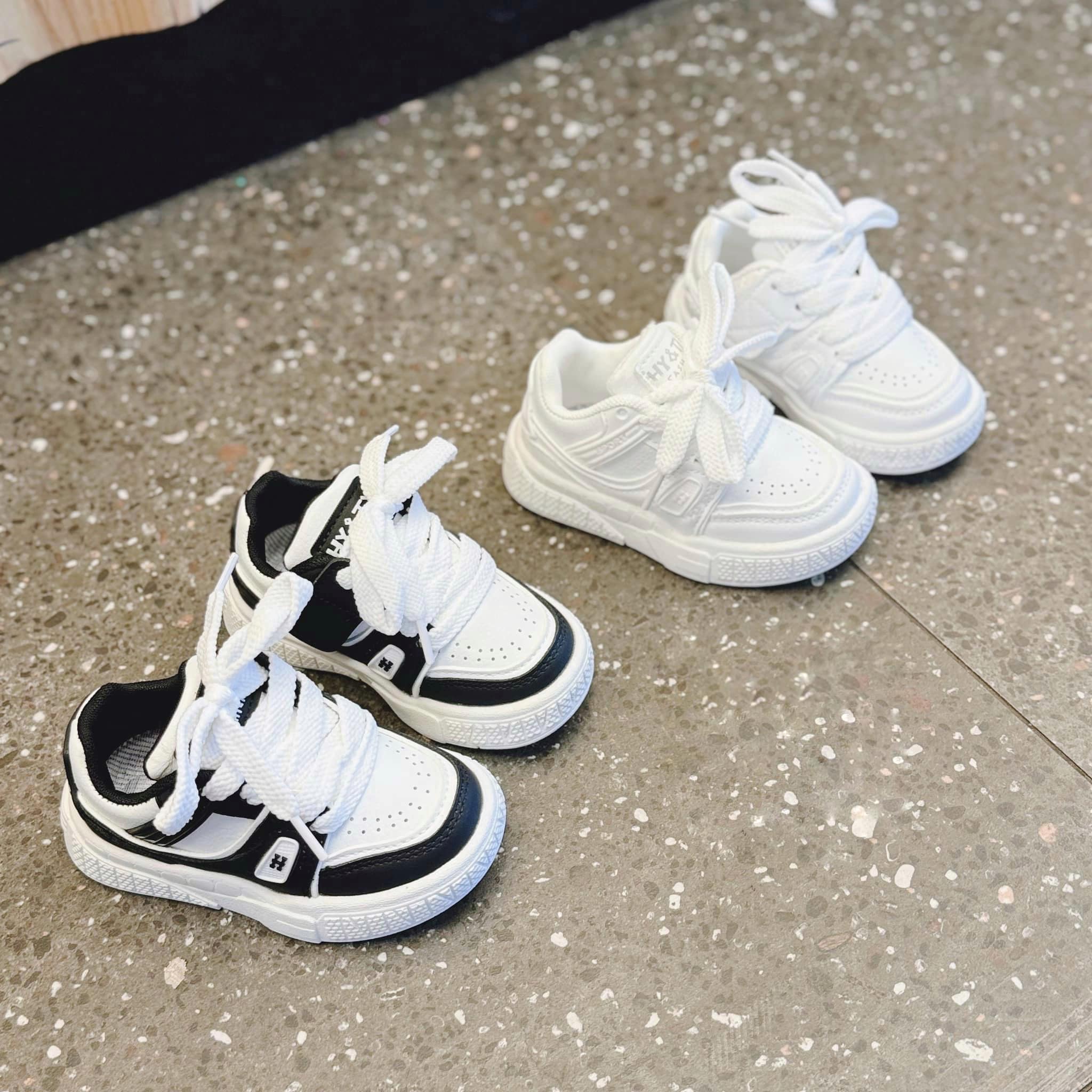 [🆕🇻🇳]  Piza Mama & Kid 🧑‍🧒❤️️👶⭐️  MẪU GIÀY THỂ THAO SIÊU NHẸ HOT NHẤT 2024 DÀNH CHO BÉ YÊU
full size 21-36 mời các Mom yêu lên đơn ạ
, shares-0✔️ , likes-15❤️️ , date-2024-06-25 11:28:03🇻🇳🇻🇳🇻🇳📰🆕