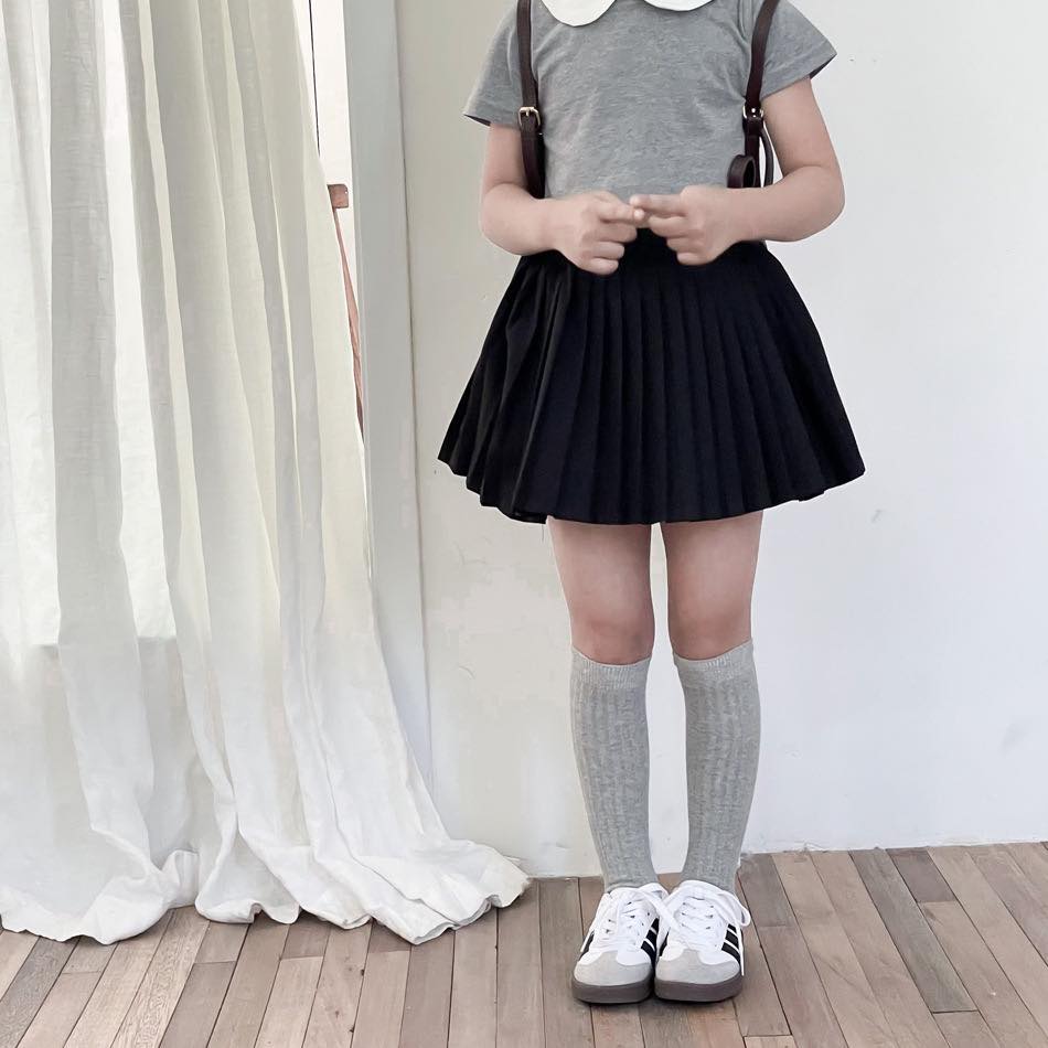 [🆕🇻🇳]  Giày dép bé gái ThiBaby 🧑‍🧒❤️️👶⭐️ Size 26-36 giá 99k
, shares-0✔️ , likes-3❤️️ , date-2024-06-26 02:46:10🇻🇳🇻🇳🇻🇳📰🆕