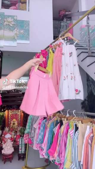 [🆕🇻🇳]  Anna kids – Chuyên cung cấp sỉ & lẻ thời trang trẻ em. Hàng xuất xịn, đẹp, độc, lạ! 🧑‍🧒❤️️👶⭐️ Set xinh cho 2 mẹ con
, shares-0✔️ , likes-10❤️️ , date-2024-07-05 08:17:31🇻🇳🇻🇳🇻🇳📰🆕