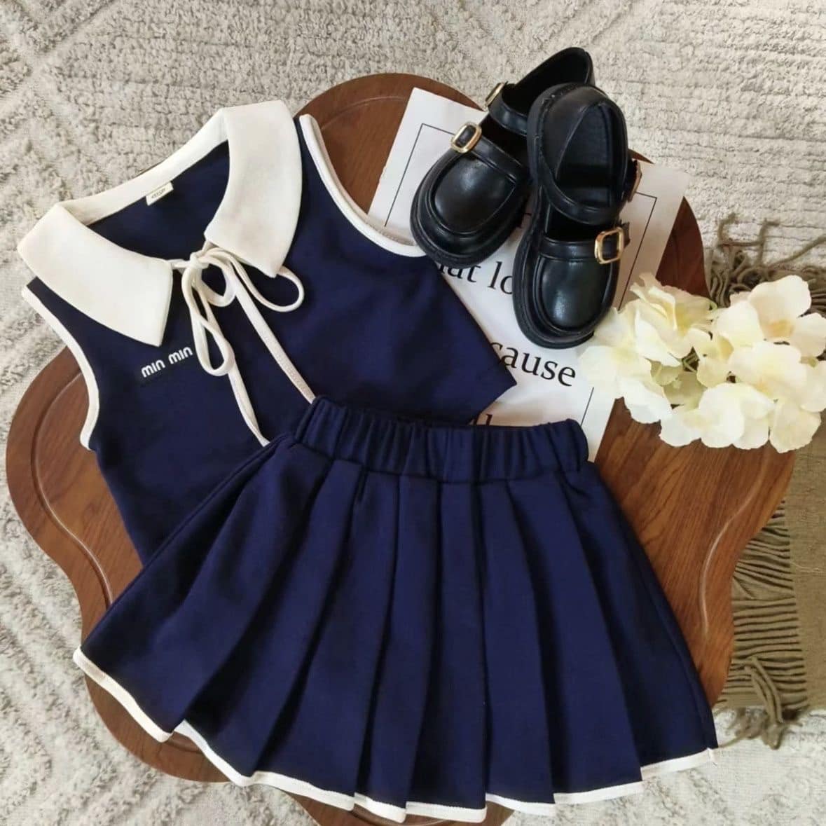 [🆕🇻🇳]  Giày dép bé gái ThiBaby 🧑‍🧒❤️️👶⭐️ Size 21-25 giá 150
Size 26-30 giá 160
Size 31-35 giá 170
, shares-0✔️ , likes-0❤️️ , date-🇻🇳🇻🇳🇻🇳📰🆕