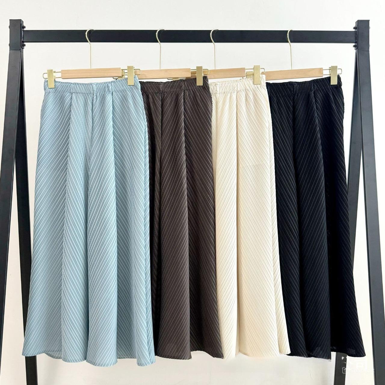 [🆕🇻🇳]  HALLO SHOP MẸ VÀ BÉ Tp.HCM – Phụ Kiện Mẹ và Bé 🧑‍🧒❤️️👶⭐️ Món đồ chơi KHÔNG THỂ THIẾU trong list đồ chơi của bé!
———
Kệ chữ A đám mây- có nhạc!
Khung kệ chắc chắn, màu sắc tươi sáng thu hút ánh nhìn của bé.
 , shares-0✔️ , likes-0❤️️ , date-2024-06-07 05:01:07🇻🇳🇻🇳🇻🇳📰🆕